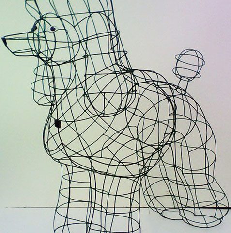 pudelis dog topiary topiari augalu skulptura
