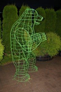 bear topiary topiari augalu skulptura meska