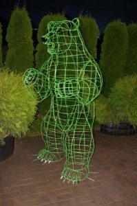 bear topiary topiari augalu skulptura meska