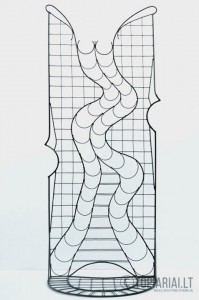 vijokliniu augalu groteles