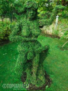 zodiako zenklas mergele remas topiary augalu skulptura tujos